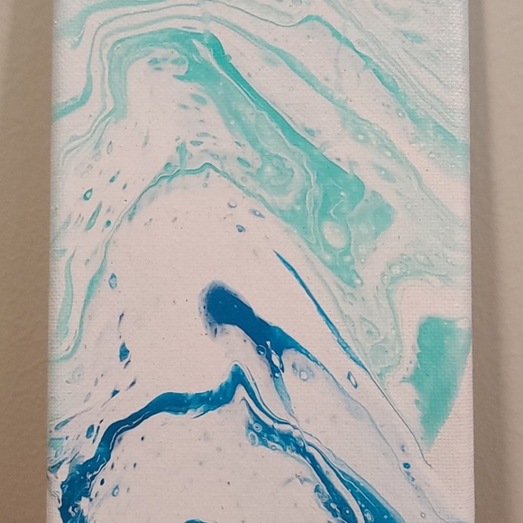 12"x4" HANDMADE PAINT POUR - Picture 2 of 3